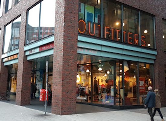 germany/hamburg/shop/urban-outfitters