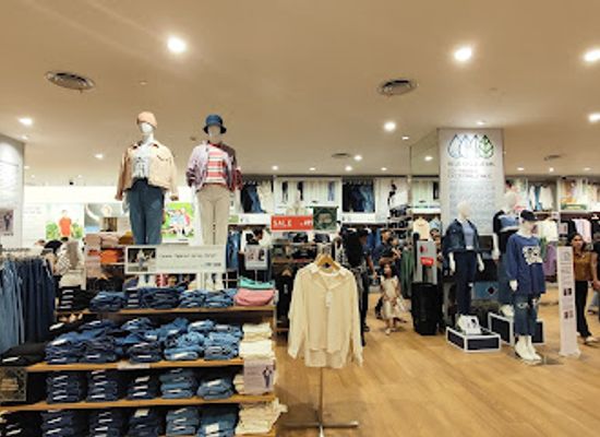 indonesia/jambi/shop/uniqlo-jambi-town-square