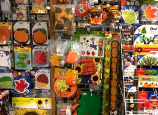 west-virginia/wheeling/shop/imperial-christmas-shoppe