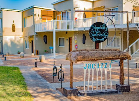 malawi/salima-lakeshore/shop/blue-waters-lake-resort-by-serendib