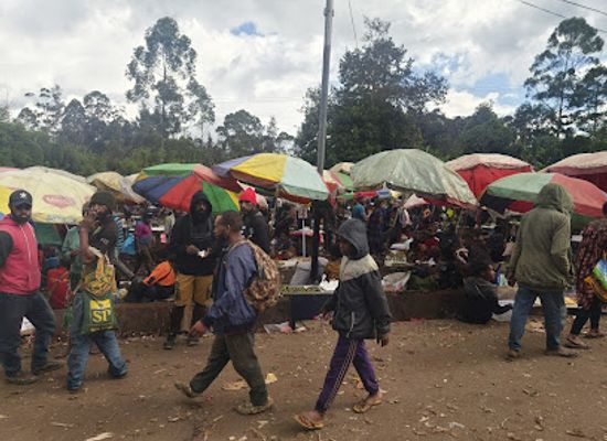 papua-new-guinea/mount-hagen/shop/kamnga-wurr-market