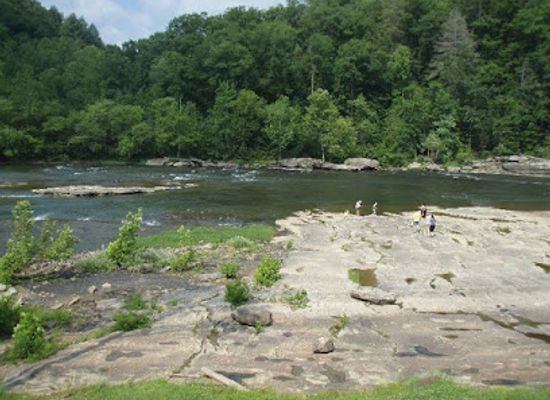 kentucky/cumberland-plateau/shop/cumberland-falls-gift-shop