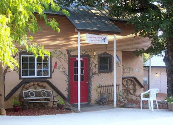 oklahoma/wichita-mountains-wildlife-refuge/shop/laughing-lizard-trading-post