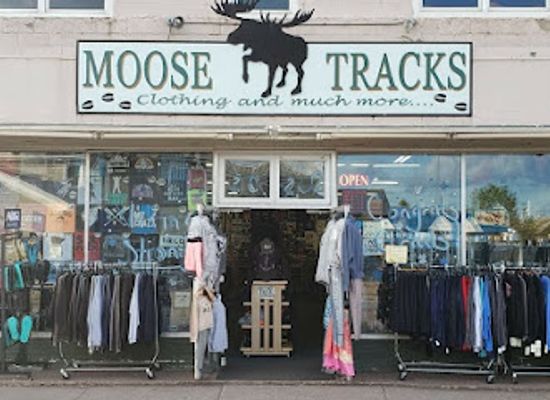 minnesota/gunflint-trail/shop/moose-tracks