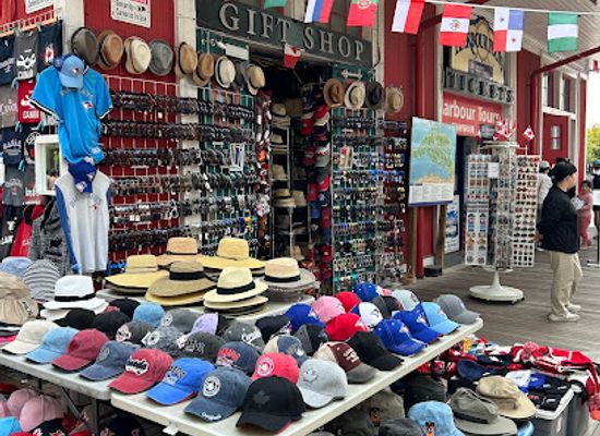 canada/toronto/harbourfront/shop/gift-shop
