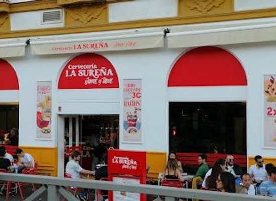 spain/seville/shop/centro-comercial-cristina