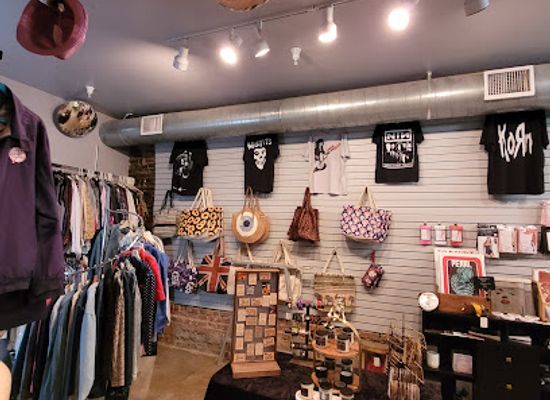 new-jersey/asbury-park/shop/luxe-shadows