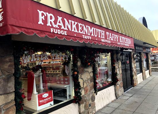 michigan/frankenmuth/shop/frankenmuth-taffy-kitchen