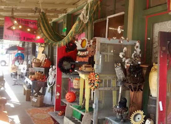 texas/llano-estacado/shop/whimseys-antiques