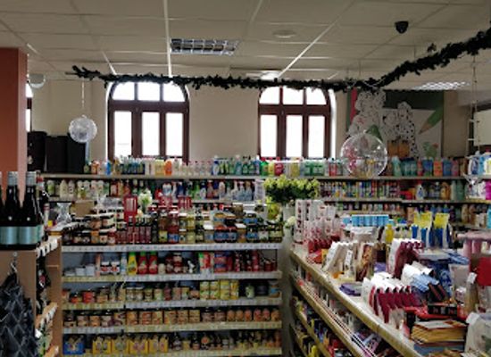 hungary/bakony/shop/rekord-uzlethaz-kft