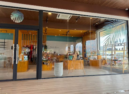 maldives/gan-island/shop/authentic-maldives-addu-city