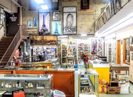 wisconsin/central-sands/shop/columbus-antique-mall