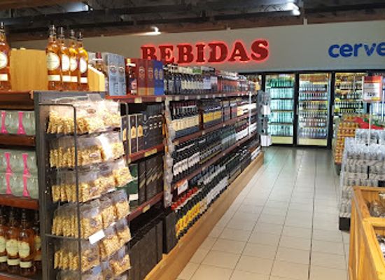 angola/namibe-desert/shop/shoprite-namibe