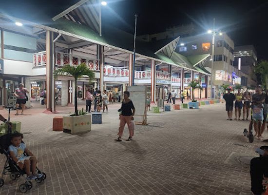 colombia/insular-region/shop/la-riviera-duty-free