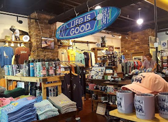 tennessee/chattanooga-riverfront/shop/life-is-good-chattanooga
