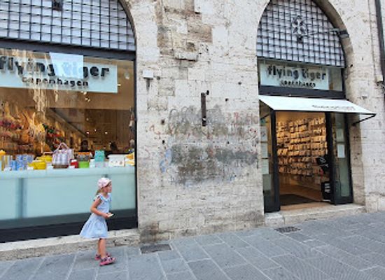 italy/perugia/shop/flying-tiger-copenhagen