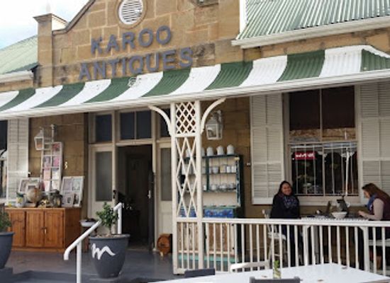 south-africa/karoo/shop/karoo-antiques
