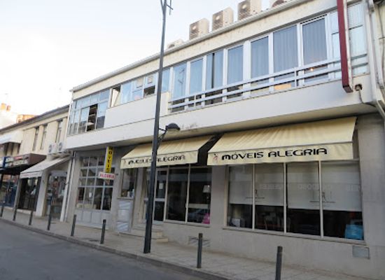 portugal/douro/shop/moveis-alegria-herberto-lucas-coelho