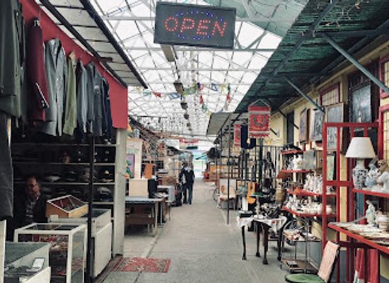 hungary/kapos-valley/shop/ecseri-flea-market