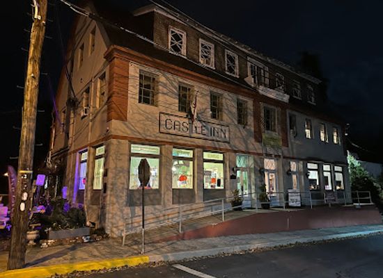 pennsylvania/pocono-mountains/shop/zoe-s-ice-cream-emporium-cafe
