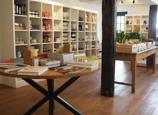 united-kingdom/aberfeldy/shop/ballintaggart-shop