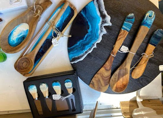 ohio/lake-erie-islands/shop/dockside-gifts