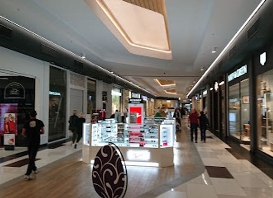 cyprus/morphou-bay/shop/metropolis-mall-larnaca
