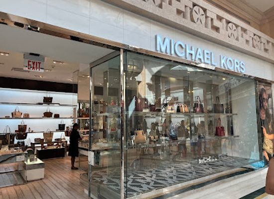 the-bahamas/nassau-and-paradise-island/shop/michael-kors