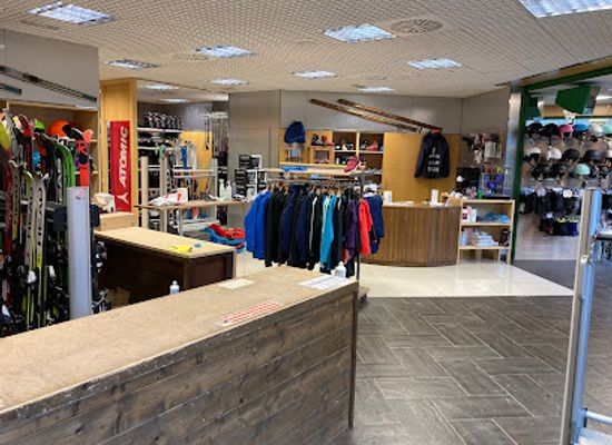 spain/aiguestortes-i-estany-de-sant-maurici-national-park/shop/araneu-esqui-i-bicis
