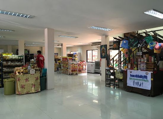 philippines/davao/shop/pasalubong-center