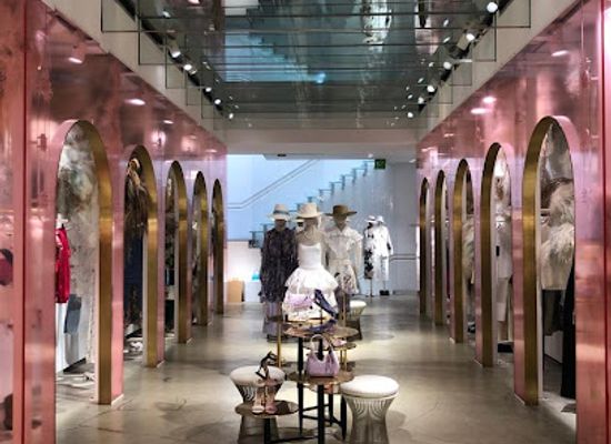 italy/valdarno/shop/luisaviaroma
