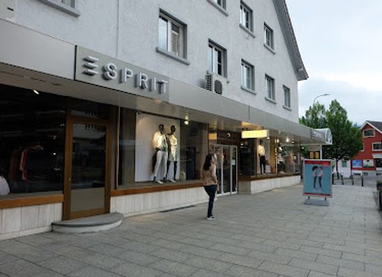 liechtenstein/vaduz/shop/brogle-fashion-est