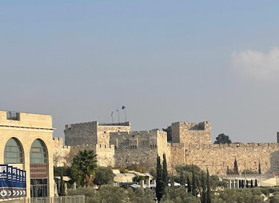 israel/jezreel-valley/shop/alrov-mamilla-avenue