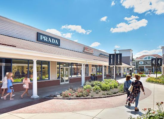 massachusetts/norfolk-county/shop/wrentham-village-premium-outlets