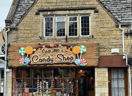 united-kingdom/cotswolds/shop/once-upon-a-candy-shop