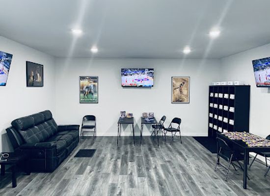 wisconsin/eau-claire/shop/for-the-hobby-sports-cards