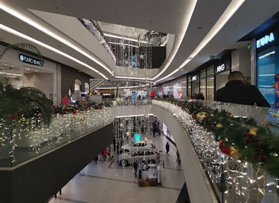 colombia/serrania-del-perija/shop/parque-la-colina-shopping-mall