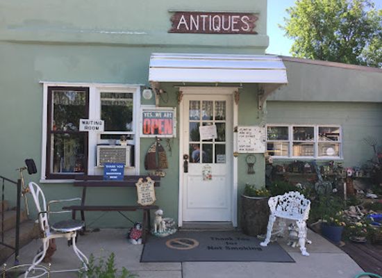 south-dakota/black-hills/shop/key-antiques