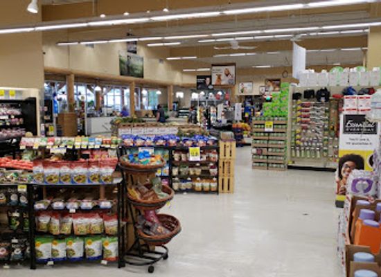 washington/the-okanogan/shop/okanogan-iga-market