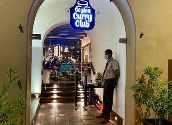sri-lanka/colombo/shop/dutch-hospital-shopping-precinct