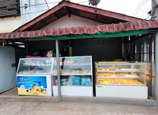 laos/oudomxay-province/shop/bread-shop