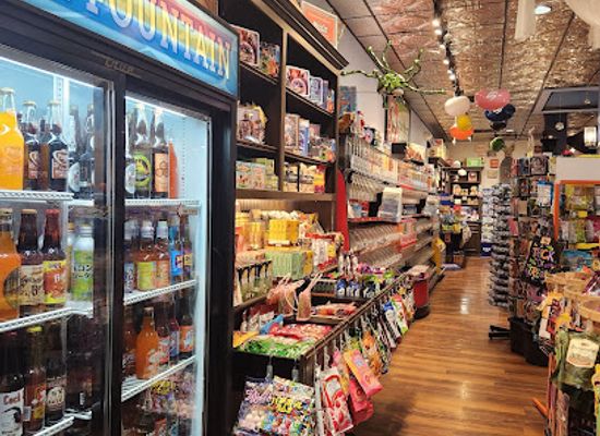 oregon/high-desert/shop/cravin-s-candy-emporium-bend-or