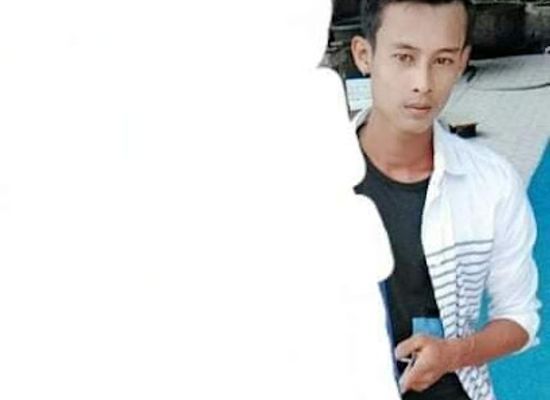 myanmar-burma/sittwe/shop/man-fashion-shop