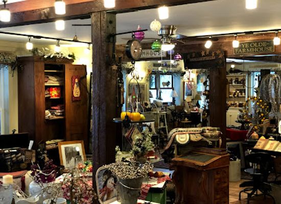 vermont/bennington-county/shop/the-stratton-parsonage