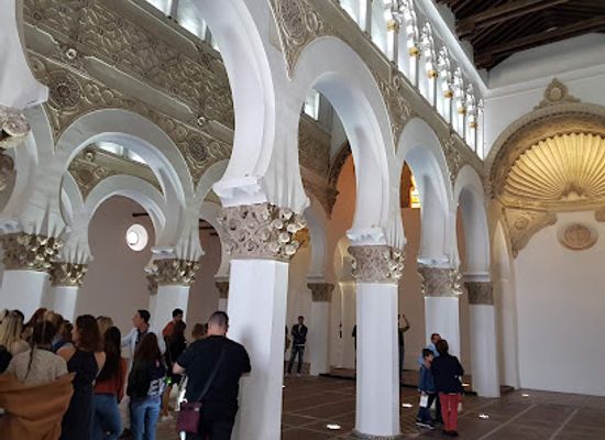 spain/castile-la-mancha/shop/cuerho-house-of-leather