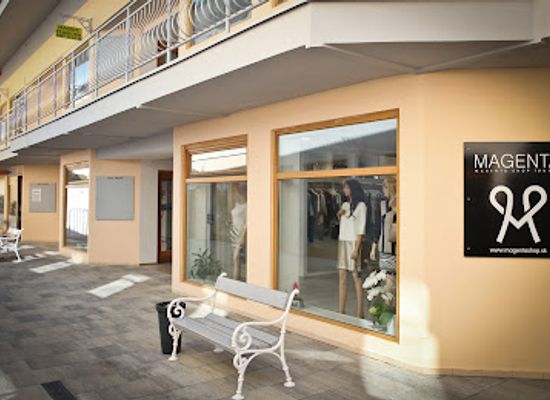 slovakia/trnava/shop/magenta-shop-trnava