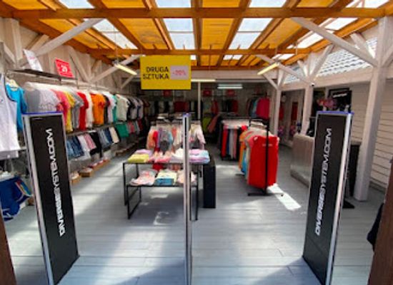 poland/hel-peninsula/shop/diverse-sklep-odziezowy