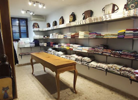 montenegro/cetinje/shop/antioch-silk-shop