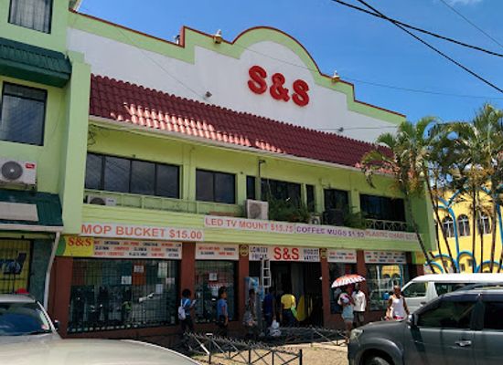 saint-lucia/castries-quarter/shop/s-s-the-pricebusters