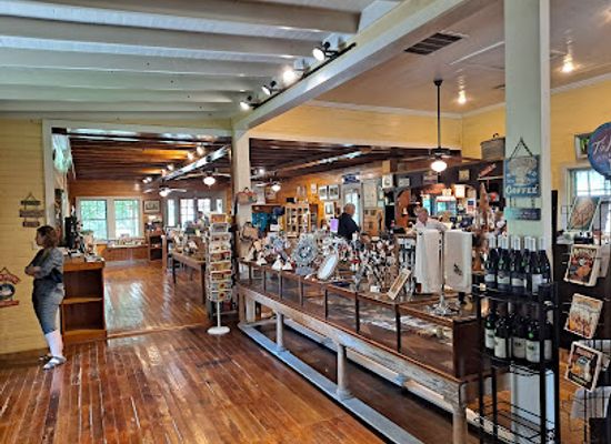 louisiana/bayou-country/shop/laura-plantation-louisiana-s-creole-heritage-site